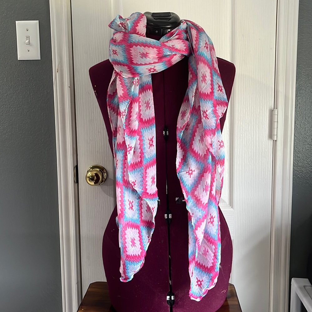 Scarf (Macie)